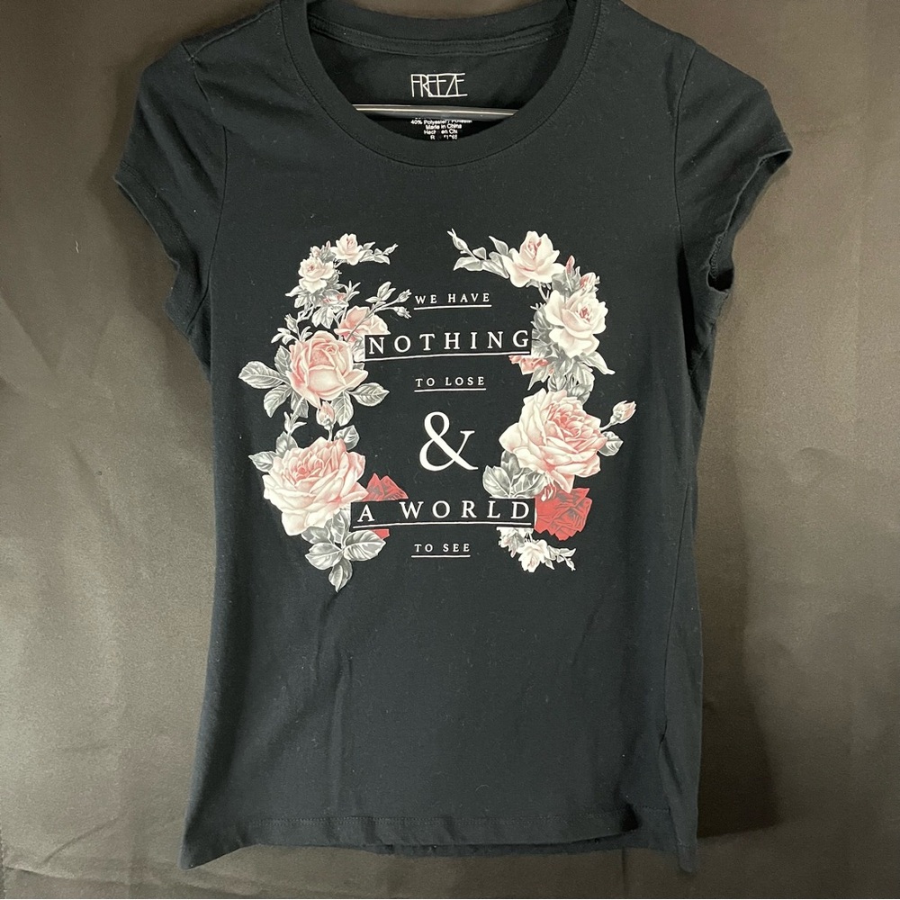 Freeze We have Nothing to Lose T-Shirt Size Medium EUC